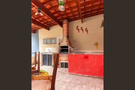 Casa à venda com 145m², 4 quartos e 2 vagas