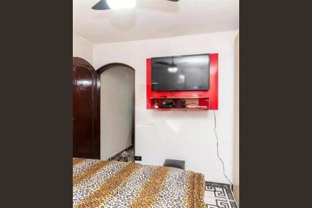 Casa à venda com 4 quartos, 145m² em Vila Chuca, São Paulo