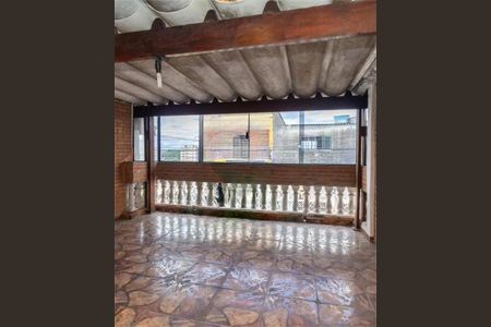 Casa à venda com 4 quartos, 145m² em Vila Chuca, São Paulo