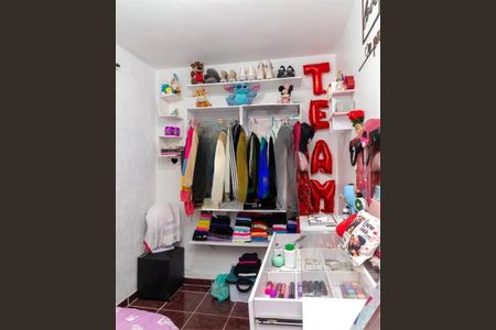 Casa à venda com 145m², 4 quartos e 2 vagas