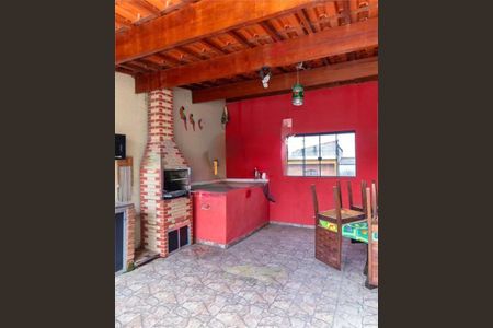 Casa à venda com 145m², 4 quartos e 2 vagas