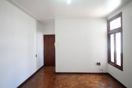 Apartamento à venda com 86m², 3 quartos e sem vagaSala