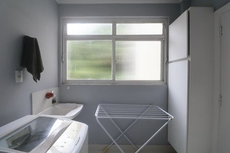 Apartamento para alugar com 220m², 3 quartos e 2 vagasÁrea de Serviço