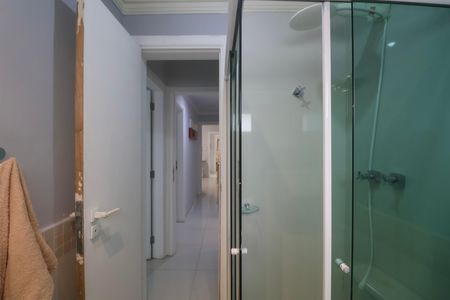 Apartamento para alugar com 220m², 3 quartos e 2 vagasBanheiro Suíte 3