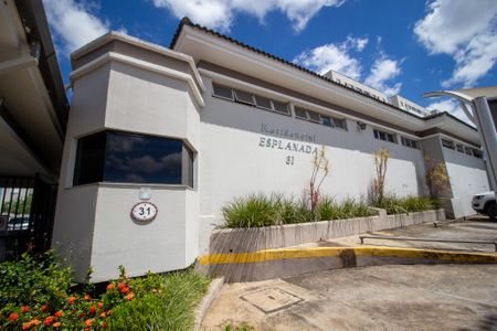 Apartamento para alugar com 70m², 3 quartos e 1 vagaFachada 