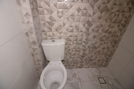 Apartamento para alugar com 40m², 2 quartos e sem vagaBanheiro