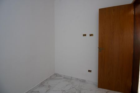 Quarto 1 de apartamento para alugar com 2 quartos, 40m² em Cidade Patriarca, São Paulo