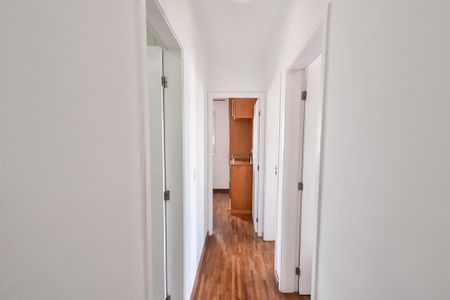 Apartamento à venda com 68m², 3 quartos e 1 vagaCorredor