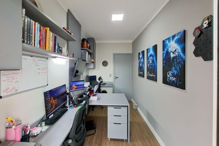 Apartamento para alugar com 135m², 3 quartos e 2 vagasQuarto 3 (escritório)