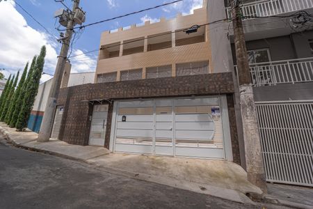 Apartamento para alugar com 58m², 2 quartos e sem vagaFachada