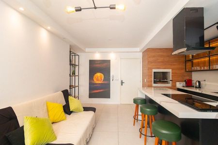 Sala  de apartamento para alugar com 1 quarto, 50m² em Menino Deus, Porto Alegre