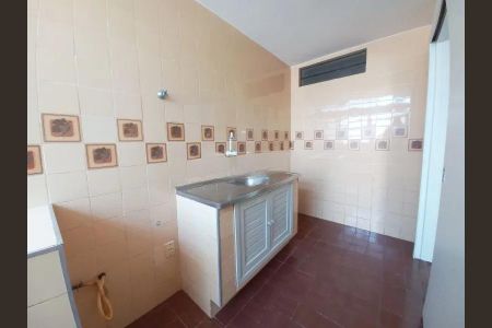 Cozinha  de apartamento para alugar com 1 quarto, 43m² em Rio Branco, Porto Alegre