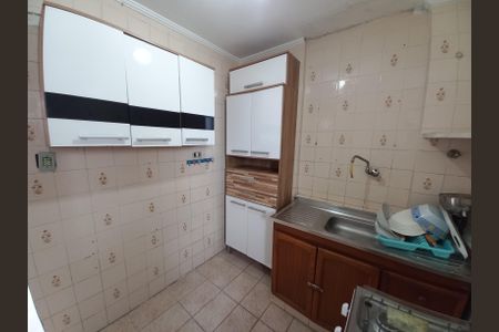 Cozinha de apartamento para alugar com 1 quarto, 34m² em Itararé, Santos