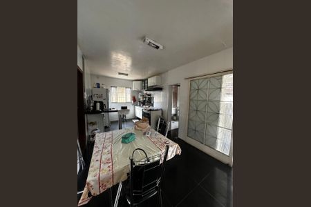 Casa à venda com 3 quartos, 510m² em Dom Bosco, Belo Horizonte