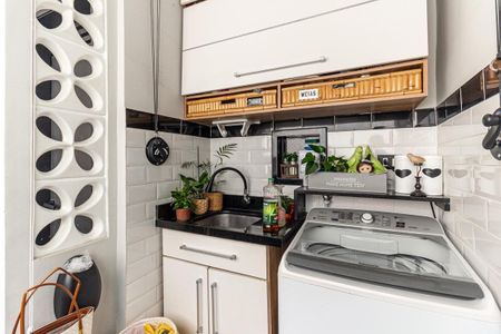 Apartamento à venda com 140m², 3 quartos e 1 vagaÁrea de Serviço