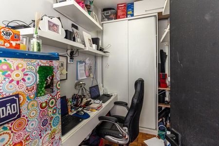 Apartamento à venda com 140m², 3 quartos e 1 vagaEscritório