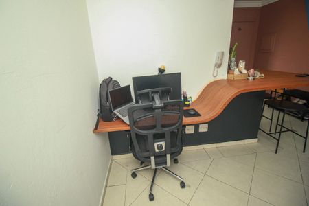 Apartamento à venda com 56m², 1 quarto e 1 vagaEscritório