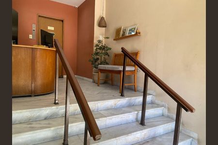 Apartamento à venda com 75m², 2 quartos e sem vaga