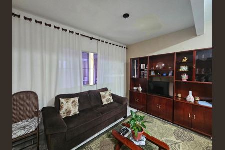 Casa à venda com 5 quartos, 150m² em Santa Amelia, Diadema