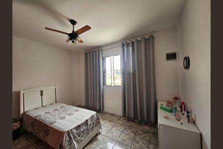 Casa à venda com 5 quartos, 150m² em Santa Amelia, Diadema