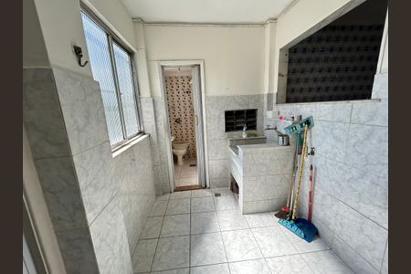 Apartamento à venda com 68m², 3 quartos e 1 vagaÁrea de Serviço