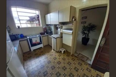 Casa à venda com 384m², 3 quartos e 2 vagas