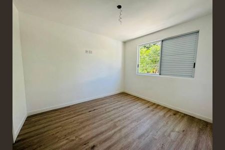 Casa à venda com 3 quartos, 134m² em Santa Rosa, Belo Horizonte