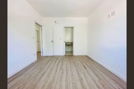 Casa à venda com 3 quartos, 134m² em Santa Rosa, Belo Horizonte