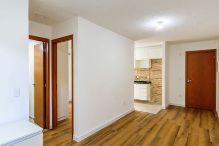 Sala de apartamento para alugar com 2 quartos, 50m² em Jardim Arpoador, São Paulo