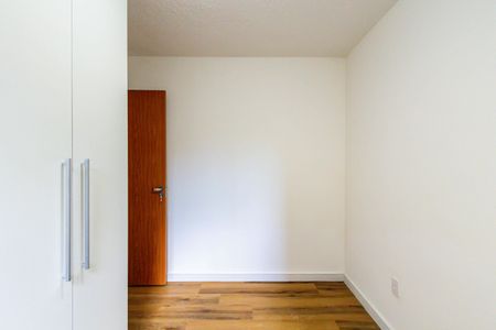 Quarto 01 de apartamento para alugar com 2 quartos, 50m² em Jardim Arpoador, São Paulo