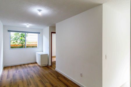 Sala de apartamento para alugar com 2 quartos, 50m² em Jardim Arpoador, São Paulo