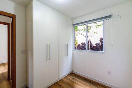 Apartamento para alugar com 50m², 2 quartos e 1 vagaQuarto 02