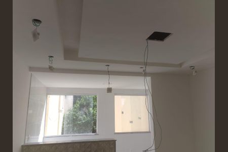 Apartamento à venda com 2 quartos, 50m² em Irajá, Rio de Janeiro