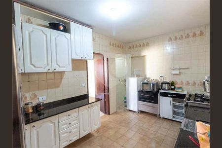 Casa à venda com 4 quartos, 115m² em Jardim de Lorenzo, São Paulo