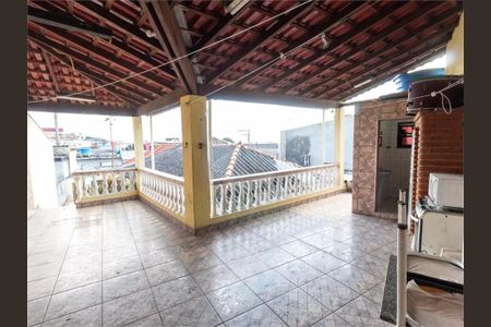 Casa à venda com 115m², 4 quartos e 2 vagas