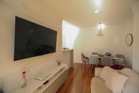 Apartamento à venda com 67m², 2 quartos e 1 vagaSala