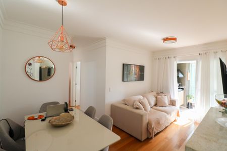 Sala de apartamento à venda com 2 quartos, 67m² em Olímpico, São Caetano do Sul