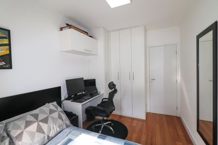 Apartamento à venda com 67m², 2 quartos e 1 vagaQuarto