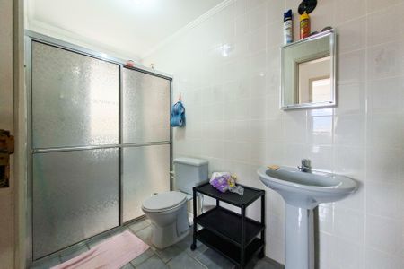 Apartamento para alugar com 70m², 2 quartos e 2 vagasBanheiro 