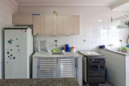 Apartamento para alugar com 70m², 2 quartos e 2 vagasCozinha 