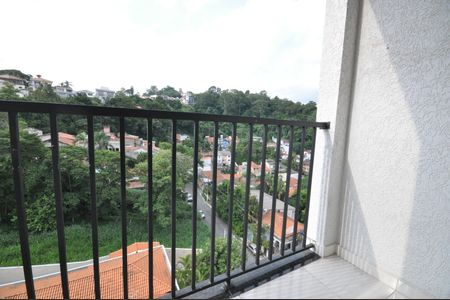 Sacada da Sala de apartamento para alugar com 2 quartos, 50m² em Vila Irmaos Arnoni, São Paulo