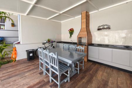 Casa à venda com 234m², 3 quartos e 1 vaga Casa à venda com 234m², 3 quartos e 1 vagaÁrea gourmet