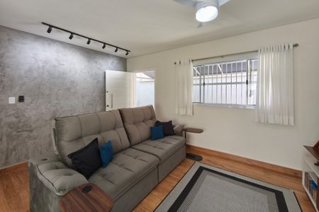 Casa à venda com 234m², 3 quartos e 1 vaga Casa à venda com 234m², 3 quartos e 1 vagaSala