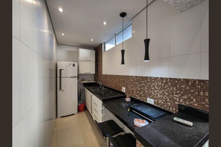 Apartamento para alugar com 78m², 2 quartos e 1 vaga Apartamento para alugar com 78m², 2 quartos e 1 vagaCozinha