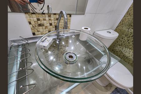 Apartamento para alugar com 78m², 2 quartos e 1 vaga Apartamento para alugar com 78m², 2 quartos e 1 vagaBanheiro Social