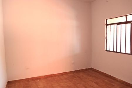 Casa para alugar com 220m², 3 quartos e 2 vagasQuarto 01