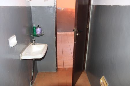 Casa para alugar com 220m², 3 quartos e 2 vagasBanheiro 2