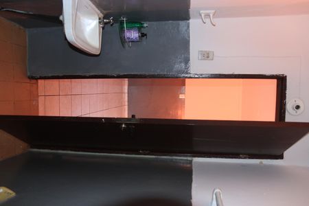 Casa para alugar com 220m², 3 quartos e 2 vagasBanheiro 2