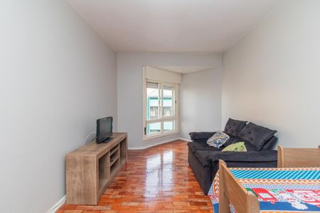 Sala de apartamento para alugar com 1 quarto, 49m² em Centro Histórico, Porto Alegre