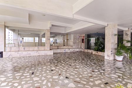 Apartamento à venda com 75m², 2 quartos e sem vagaÁrea comum - Playground